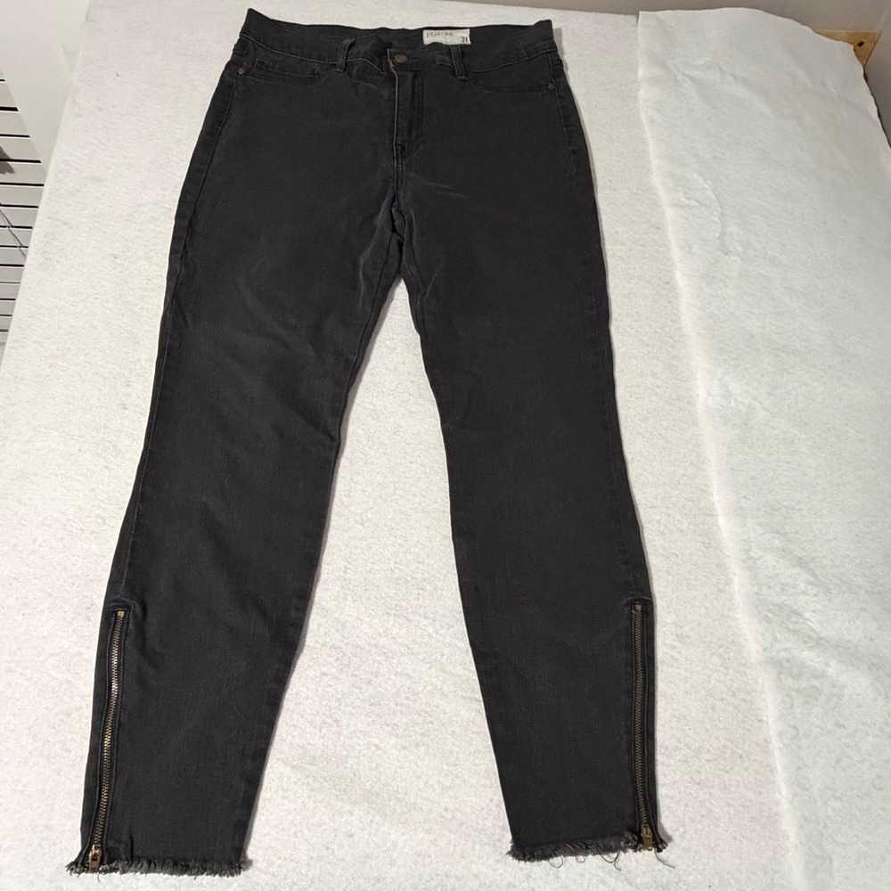 Pistola Womens Ankle Zip Frayed Hem Skinny Jeans Faded Black P8423 Size 31